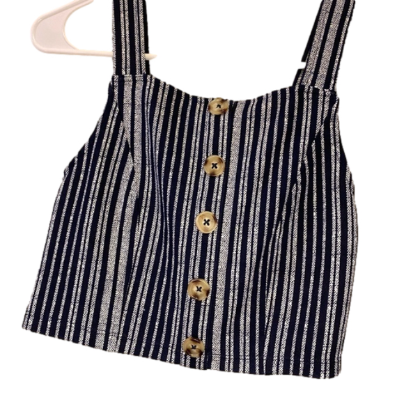 No Boundaries Tops - ♥️NOBO navy crop top xs